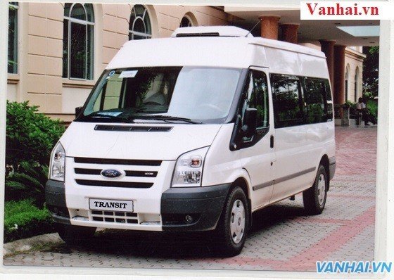 Thuê xe 16 chỗ đi du lịch tại Hà Nội