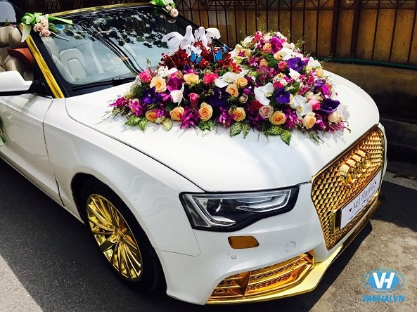 Mẫu xe hoa cưới được trang trí cực kỳ ấn tượng