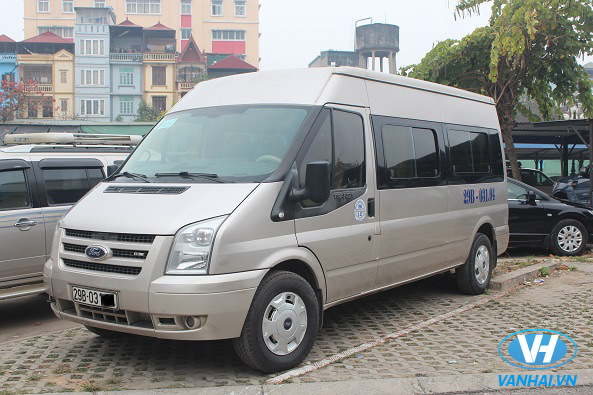 Cho thuê xe 16 chỗ đi du lịch mùa lễ hội giá rẻ tại Hà Nội