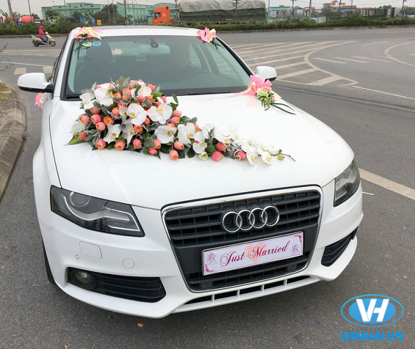 Một mẫu xe cưới cao cấp được cung cấp bởi Vân Hải