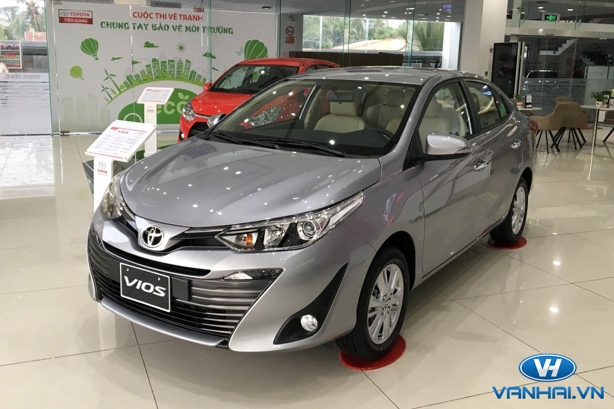 Thuê xe 4 chỗ Toyota Vios giá rẻ tại Hà Nội
