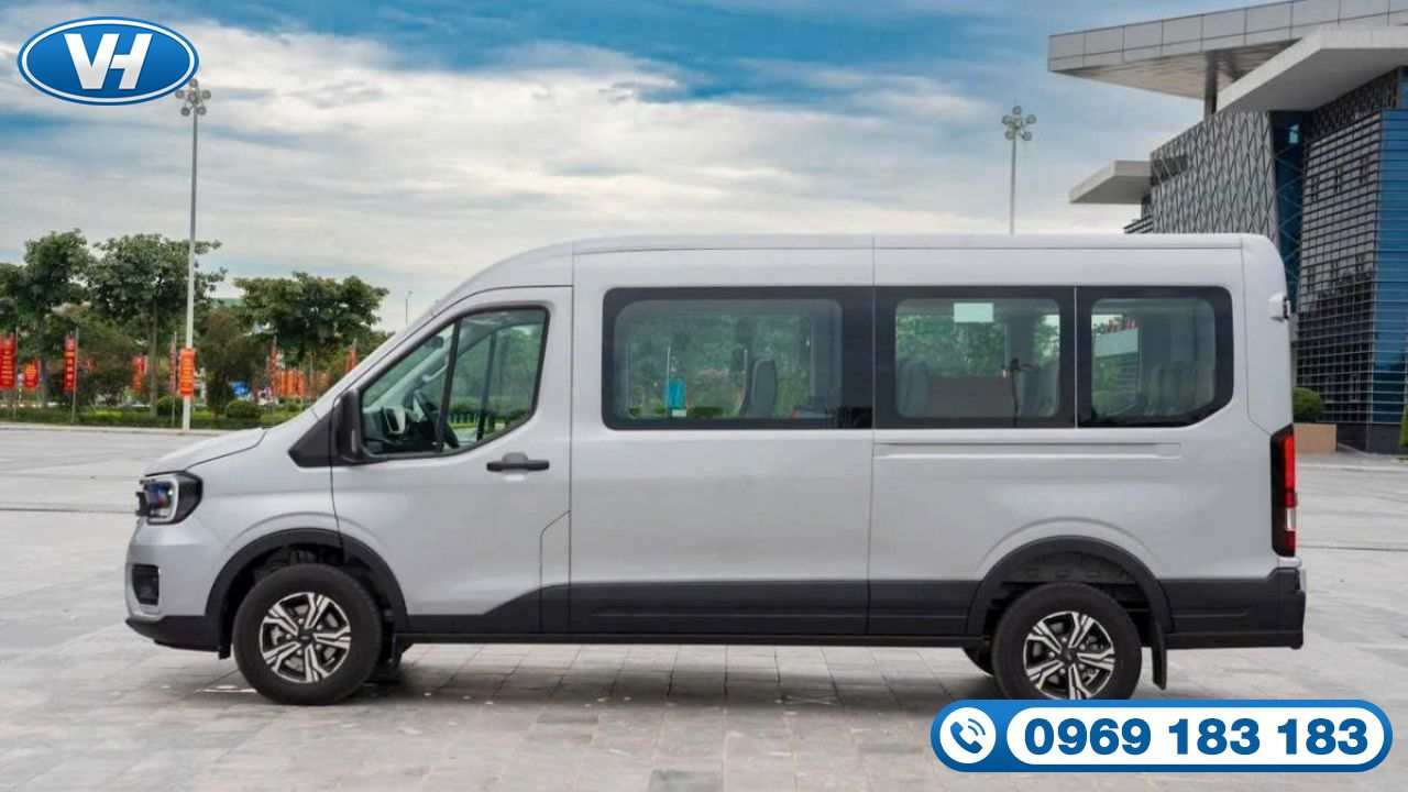 Vân Hải cung cấp đa dạng các dịch vụ thuê xe Ford Transit 2021