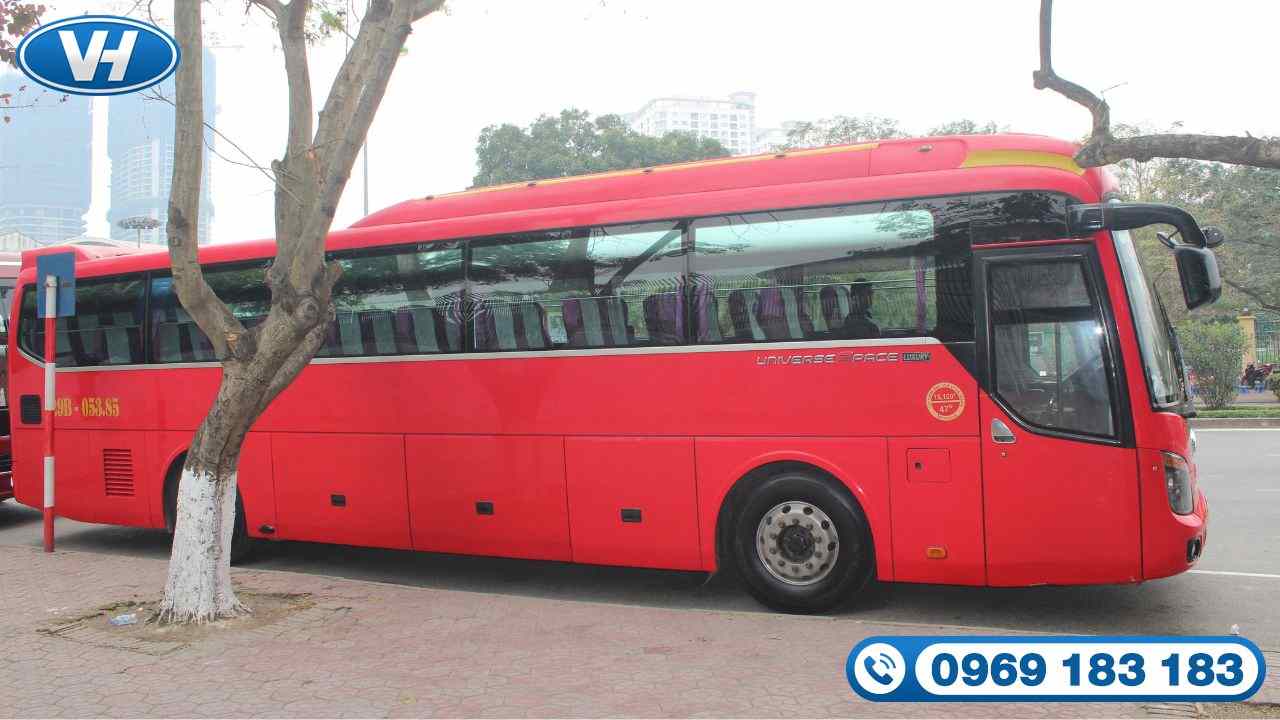 Báo giá cho thuê xe Hyundai Universe 2024 theo tháng cạnh tranh