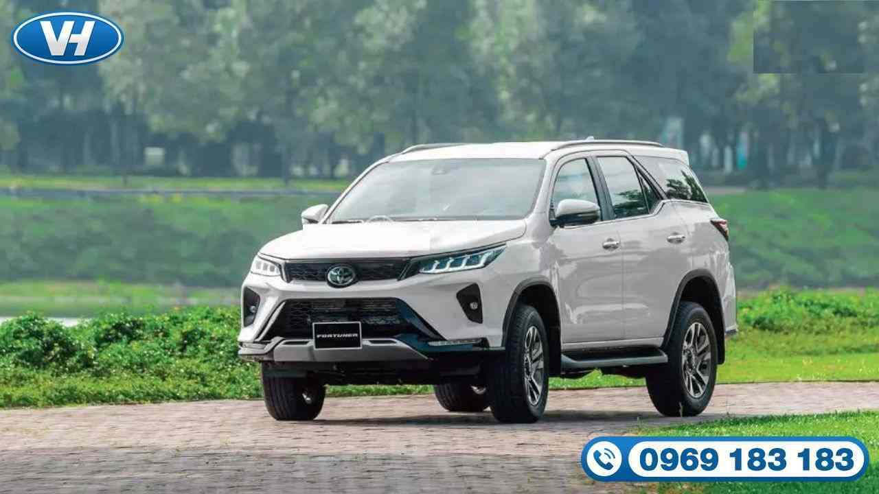 Thiết kế của xe 7 chỗ Toyota Fortuner 2023 hiện đại