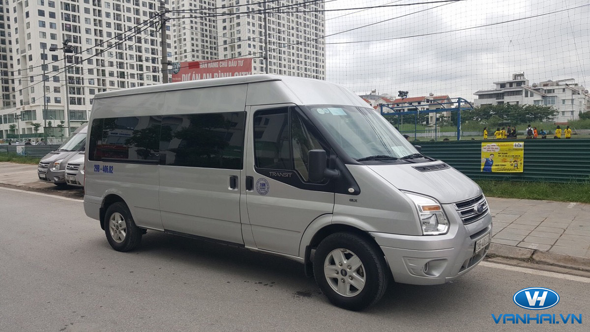 Cho thuê xe du lịch 16 chỗ Ford Transit tại Hà Nội 