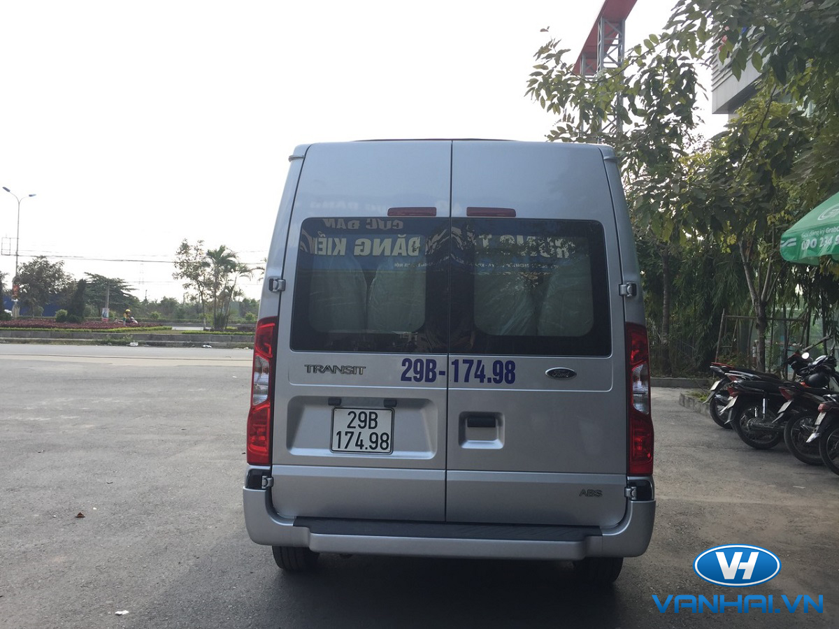 Thuê xe du lich 16 chỗ  Ford Transit tại Hà Nội 