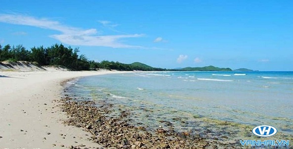 Bãi biển Trà Cổ Quảng Ninh đường biển dài nhất Việt Nam
