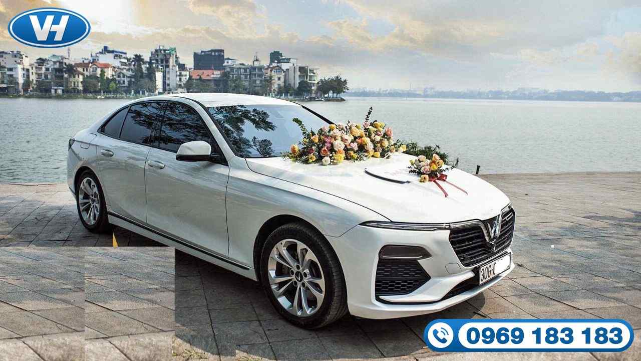 Xe cưới là yếu tố quan trọng trong lễ rước dâu