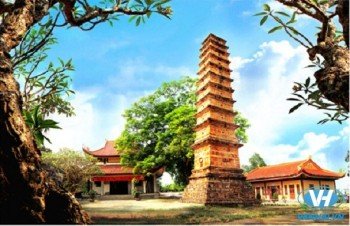 Cho thuê xe đi Vĩnh Phúc giá rẻ nhất Hà Nội – Dịch vụ thuê xe Vân Hải