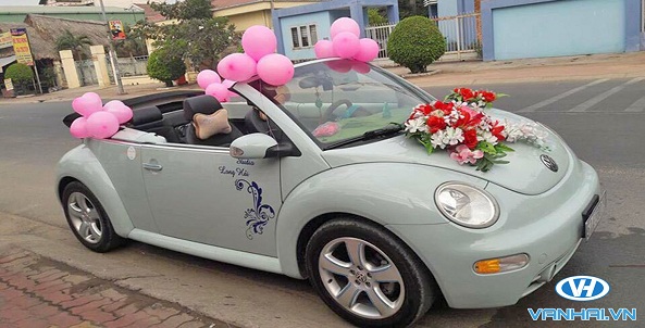 Thiết kế ấn tượng của mẫu xe hoa cưới Volkswagen mui trần
