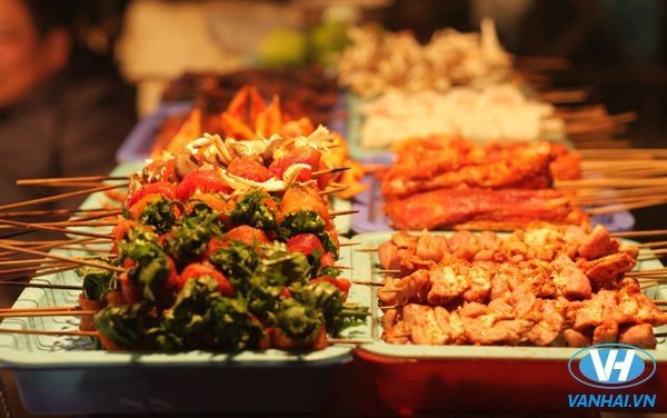 Những món ăn “ngon tuyệt cú mèo” nhất định phải thử khi du lịch Việt Nam