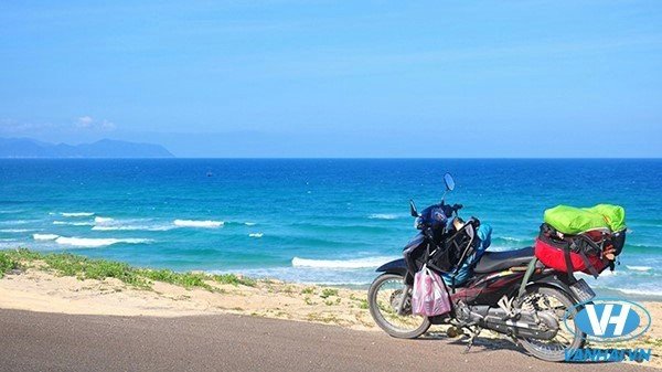 Đi xe máy qua những cung đường, cung đèo sát biển đẹp nhất đất nước