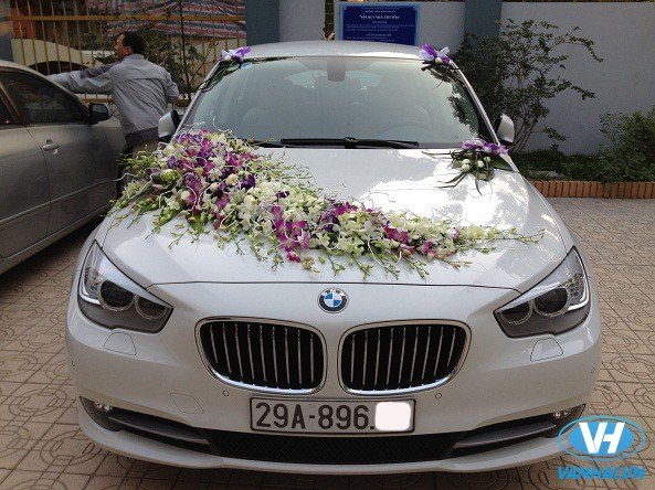 BMW của công ty Vân Hải - đơn vị cung cấp dịch vụ cho thuê xe uy tín, giá rẻ tại Hà Nội
