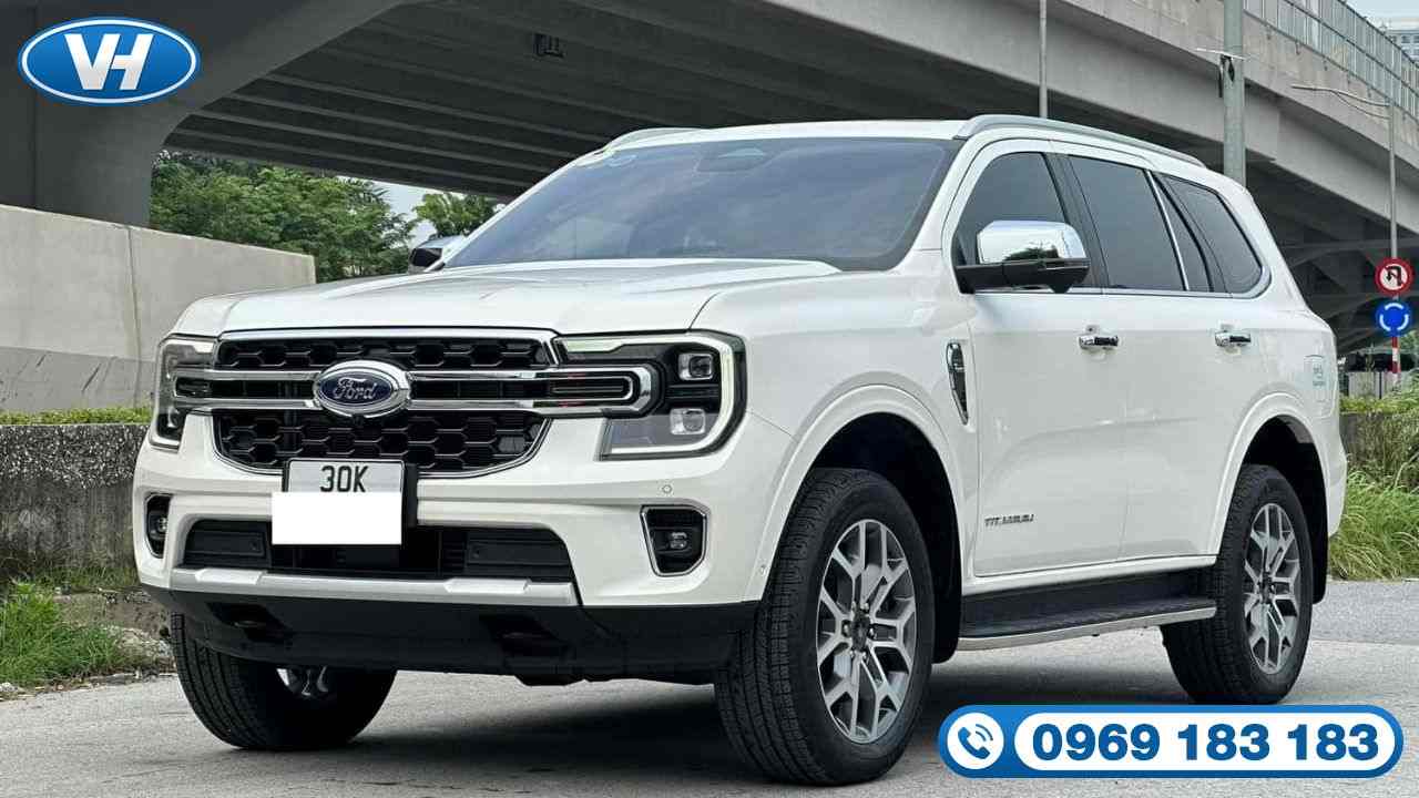 Đặt dịch vụ cho thuê xe cưới 7 chỗ Ford Everest tiện ích