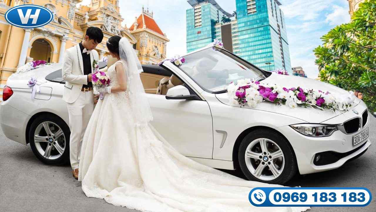 Xe mui trần trẻ trung, lãng mạn, thích hợp dùng trong ngày cưới