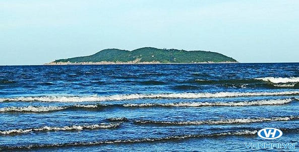 Đảo Hòn Ngư trong xanh, thơ mộng