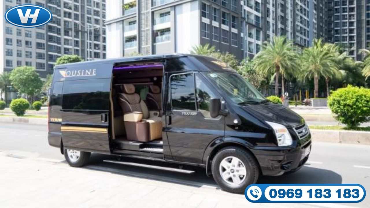 Vân Hải cho thuê xe 9 chỗ Ford Dcar President giá rẻ