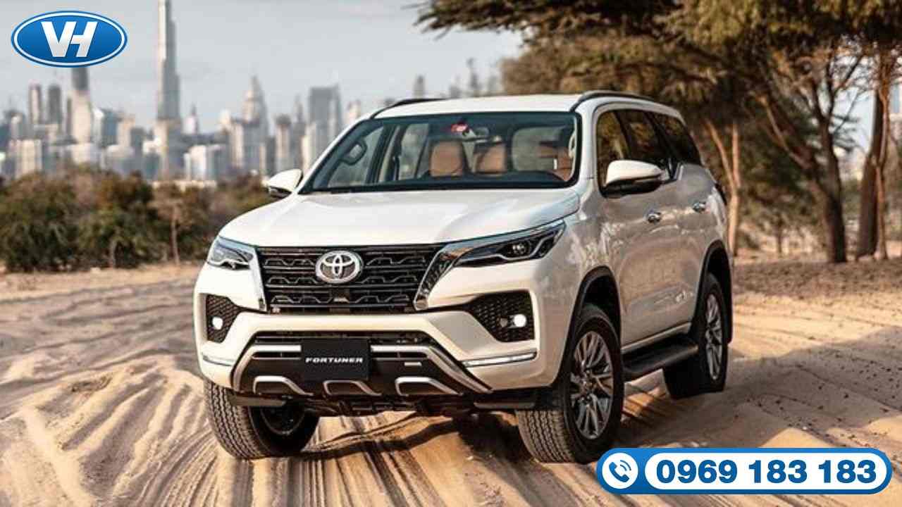 Vân Hải cung cấp dịch vụ cho thuê xe Toyota Fortuner