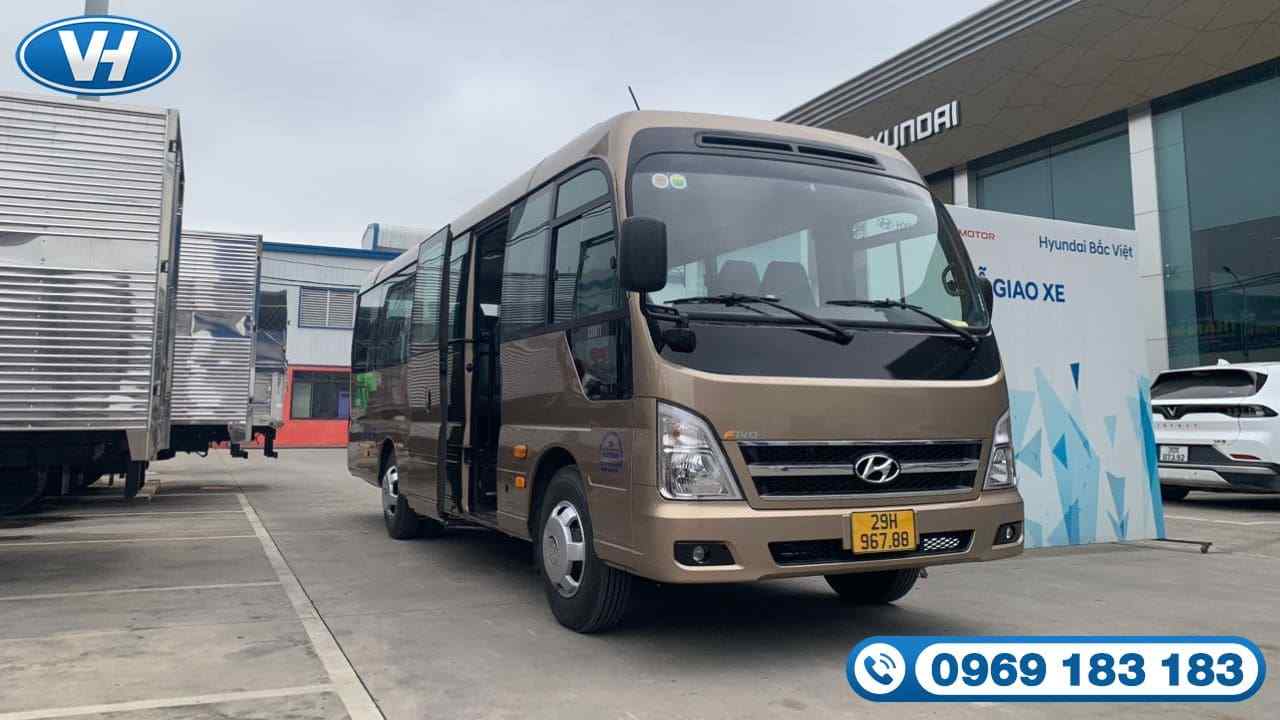 Đa dạng các dịch vụ thuê xe Hyundai County 2022 được khai thác