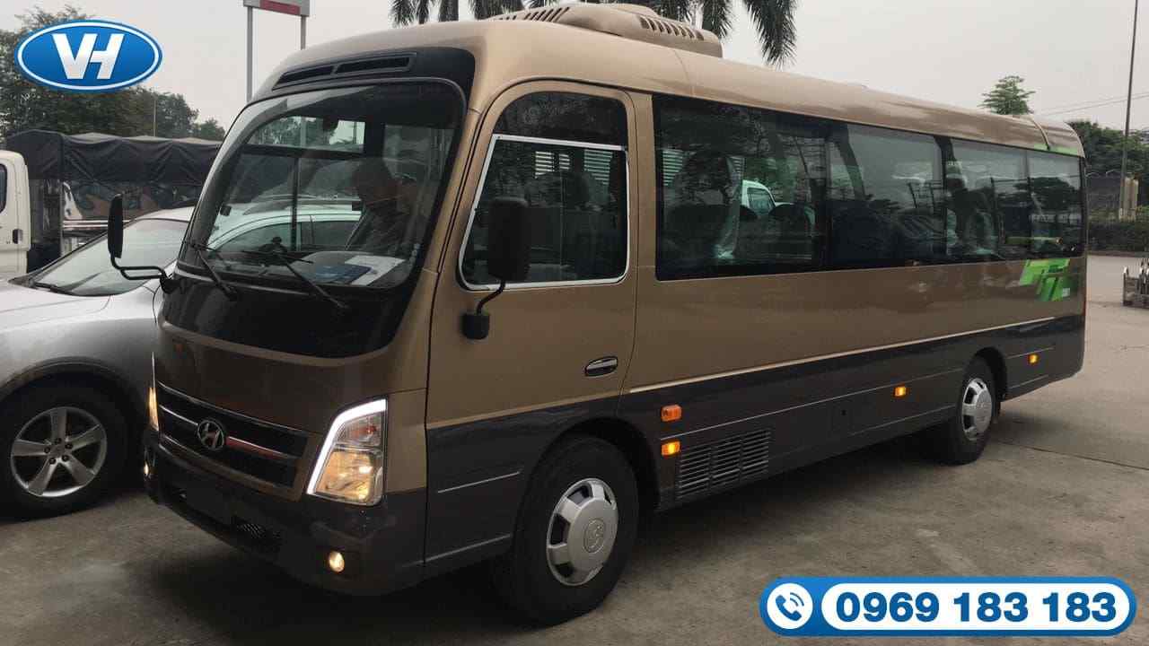 Bảng giá cho thuê xe 29 chỗ Hyundai County theo ngày hợp lý