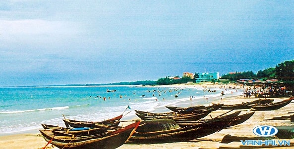 Vẻ đẹp trong xanh trên bãi biển Sầm Sơn