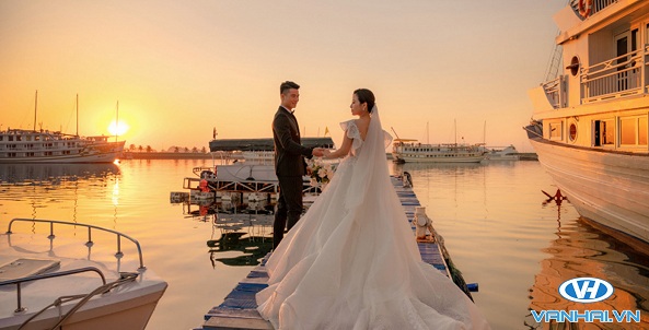 Chụp ảnh cưới ở biển cũng là một ý tưởng hay cho bạn