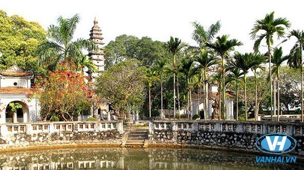 Quần thể di tích chùa Tháp – đền Trần Nam Định