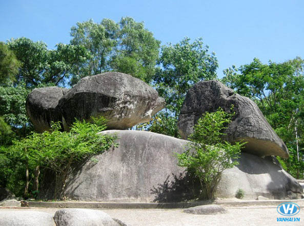 Ghé thăm những địa điểm nổi tiếng ở Sầm Sơn