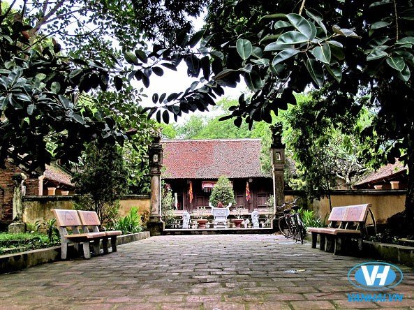 Chụp ảnh làng cổ Đường Lâm nên thơ yên bình