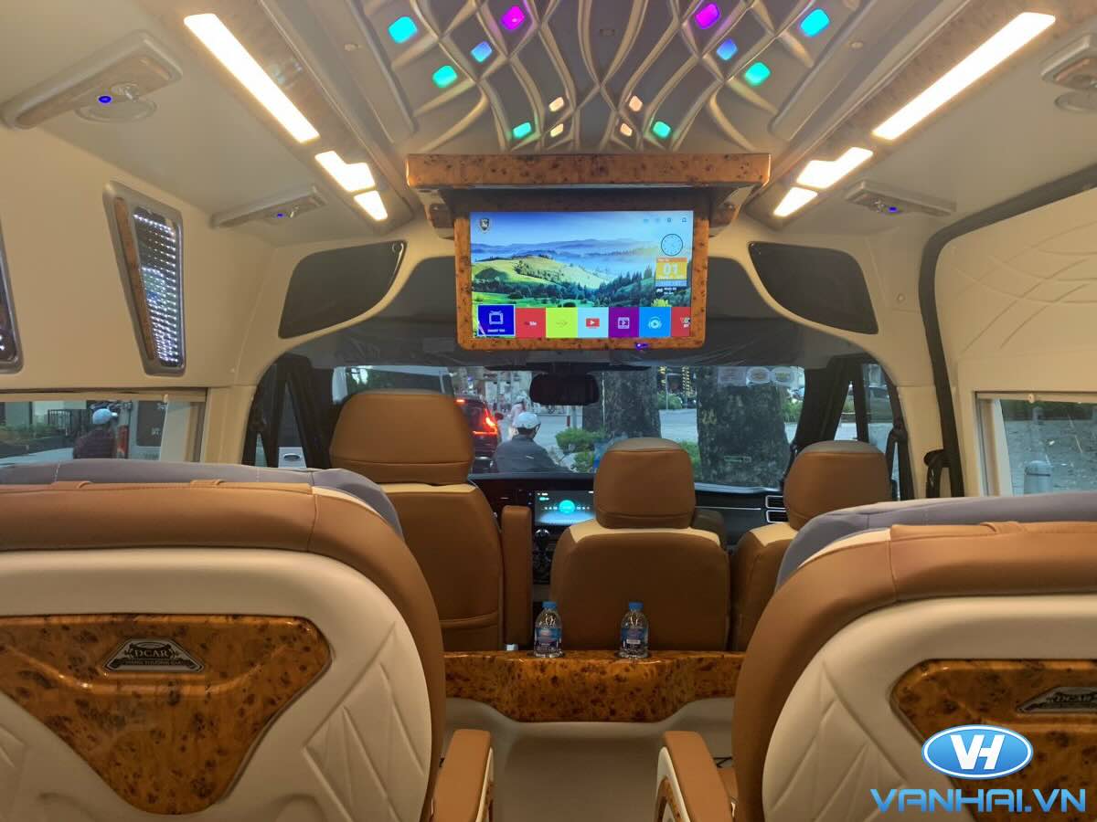 Thuê xe du lịch Limousine DCar giá rẻ tại Vân Hải