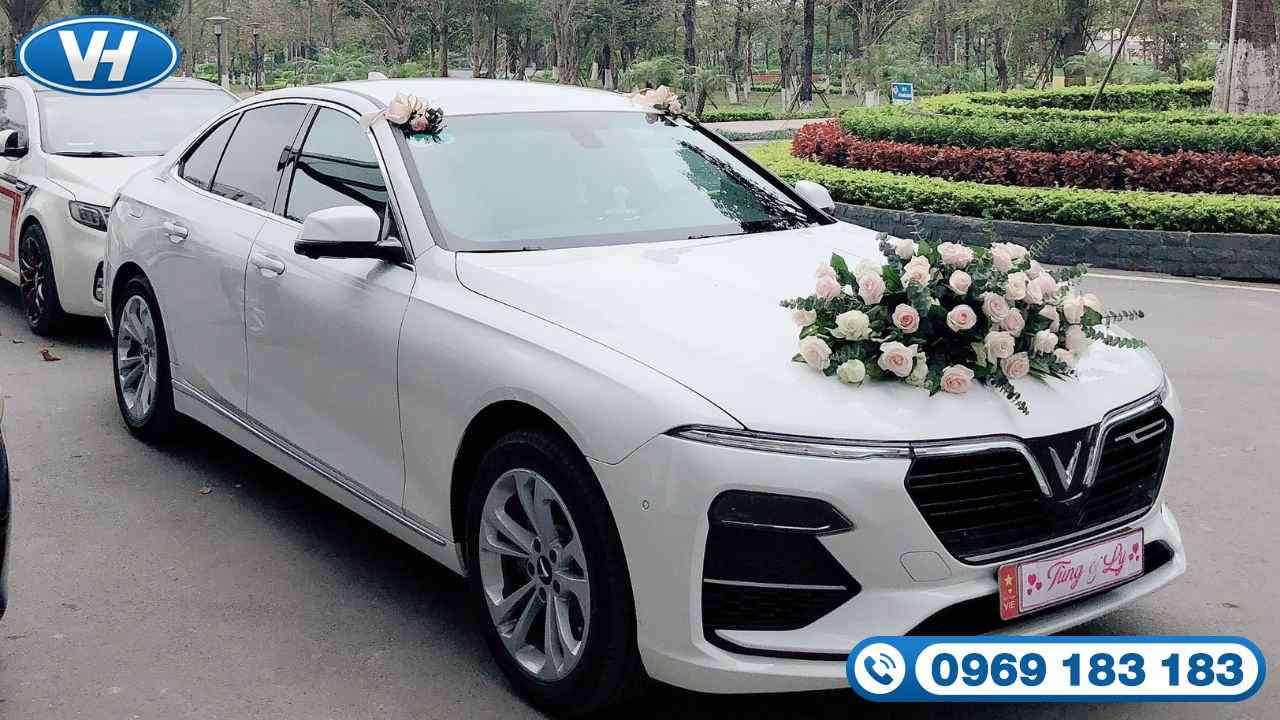 Xe cưới VinFast Lux A2.0 sở hữu thiết kế ấn tượng