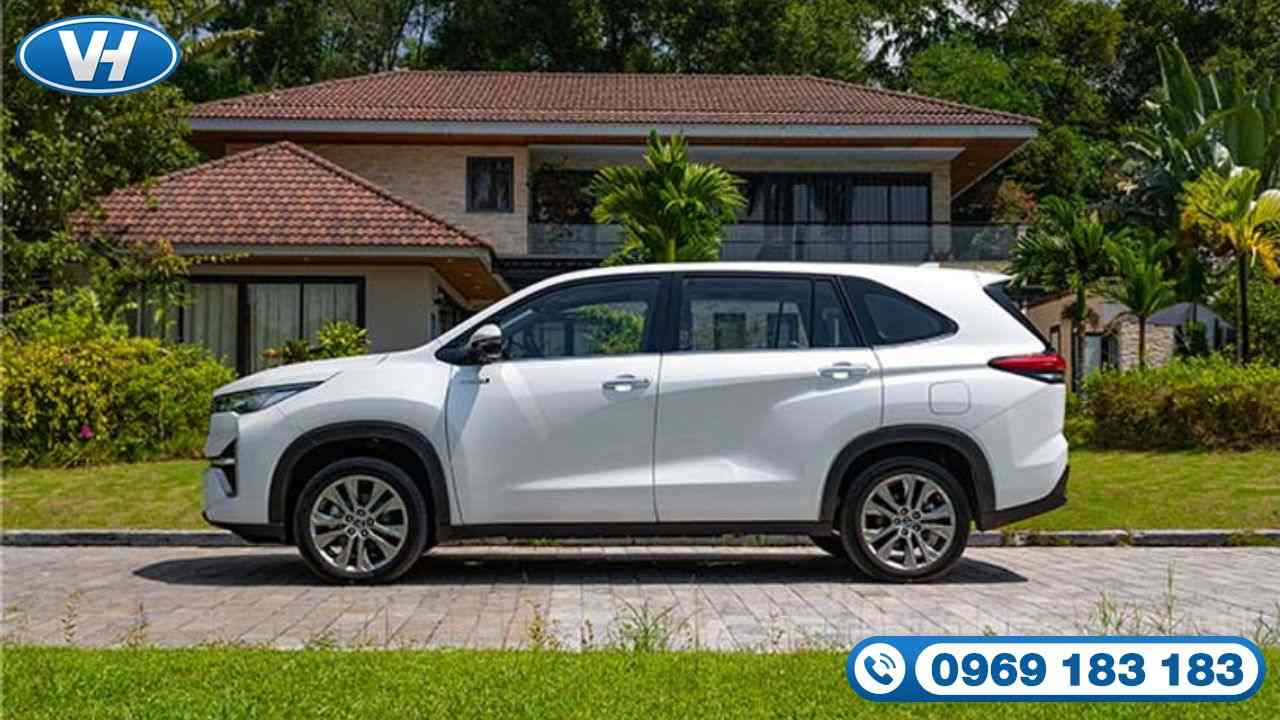 Thiết kế ấn tượng của mẫu xe 7 chỗ Toyota Innova Cross