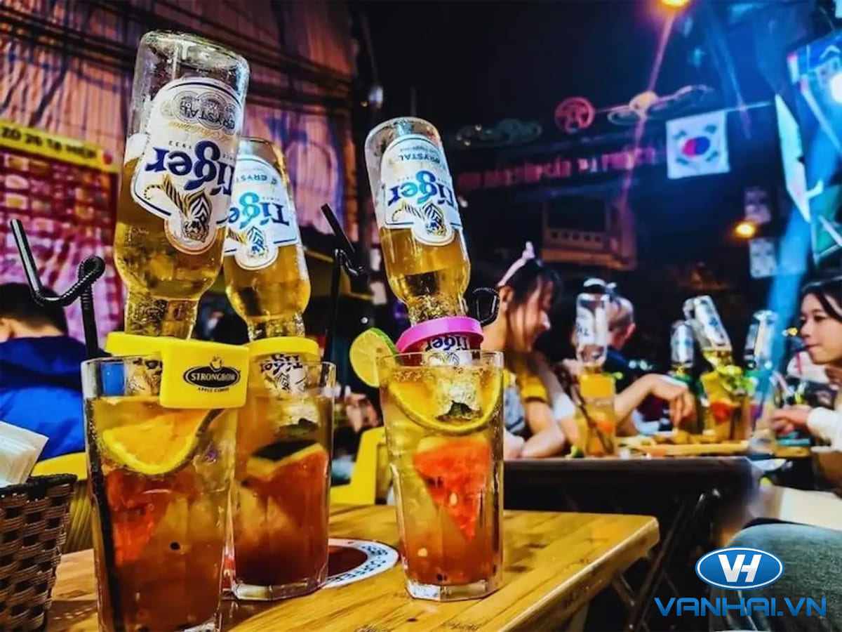 Cực chill cùng đồng bọn tại Tạ Hiện