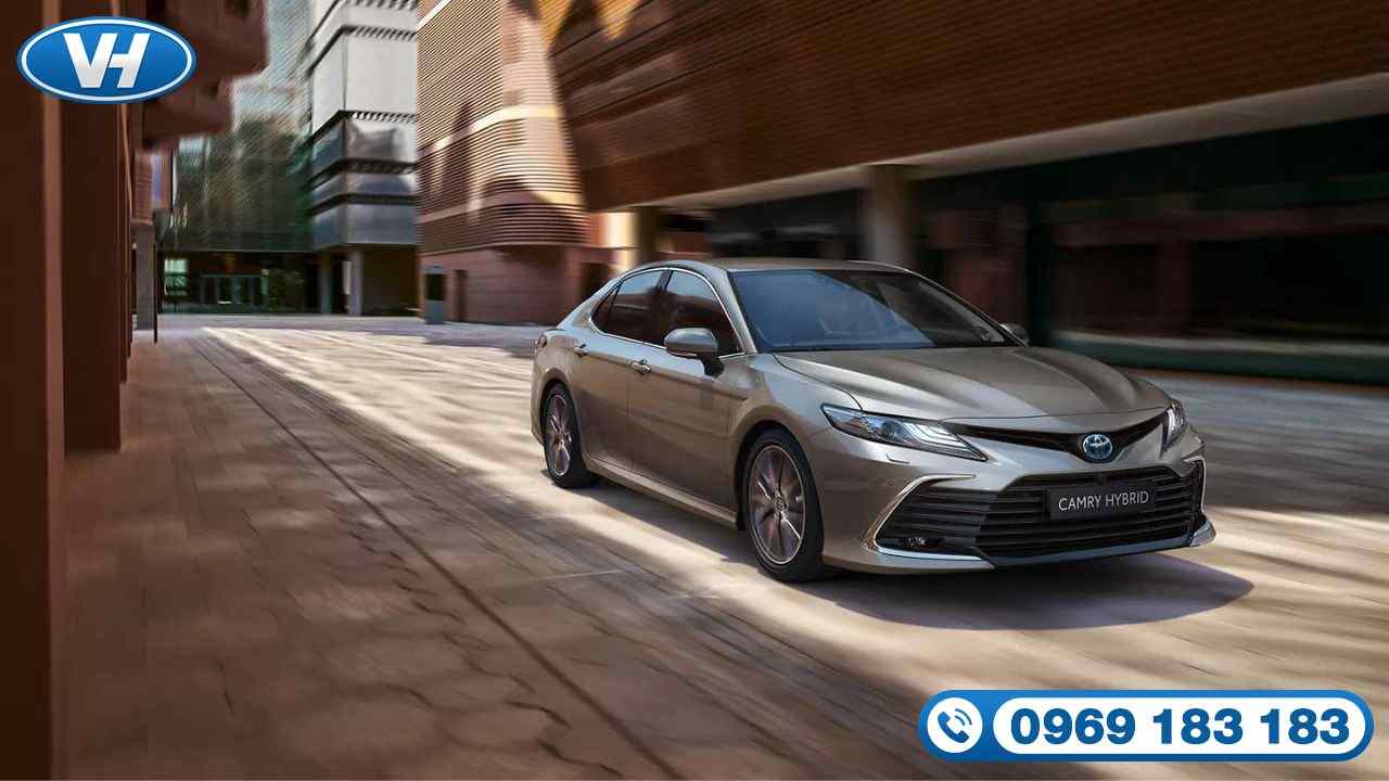 Thuê xe 4 chỗ Toyota Camry tại Thanh Trì với giá tốt nhất