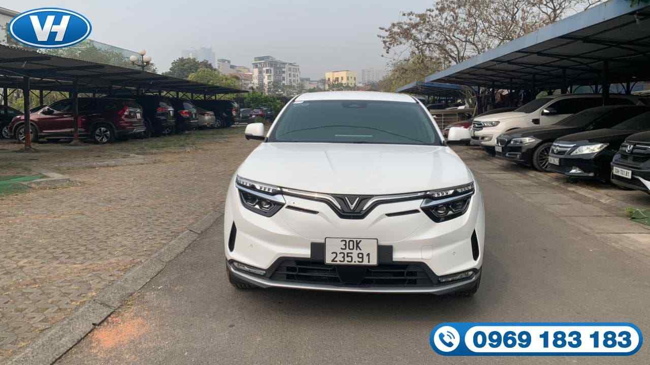 Thuê xe 4 chỗ Vinfast VF8 tại huyện Ba Vì với giá rẻ