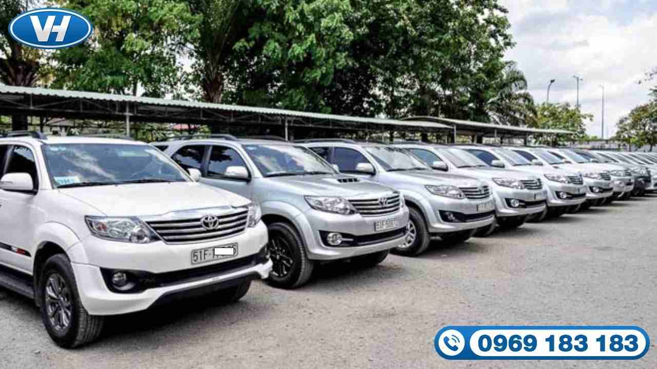 Giá thuê xe 7 chỗ tính theo km tại Ba Đình cạnh tranh