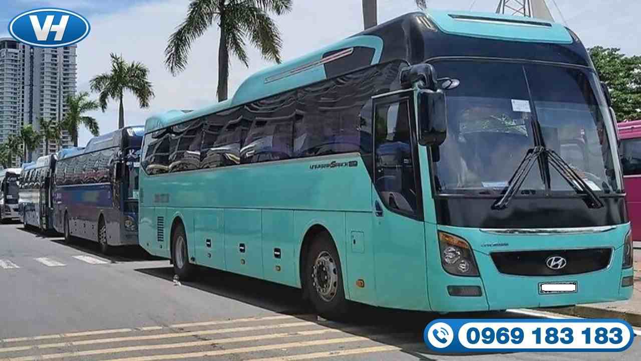 Giá thuê xe 45 chỗ Hyundai Universe ưu đãi