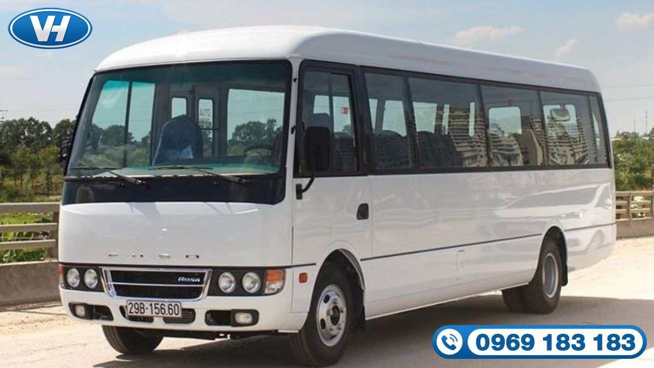 Giá thuê xe du lịch 29 chỗ Fuso Rosa tại Cầu Giấy cạnh tranh