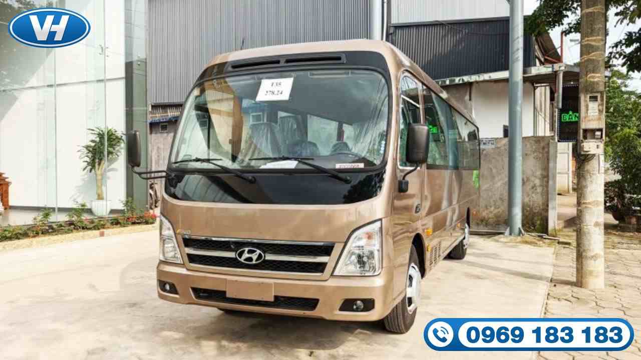 Thuê xe 29 chỗ Hyundai County New với báo giá ưu đãi