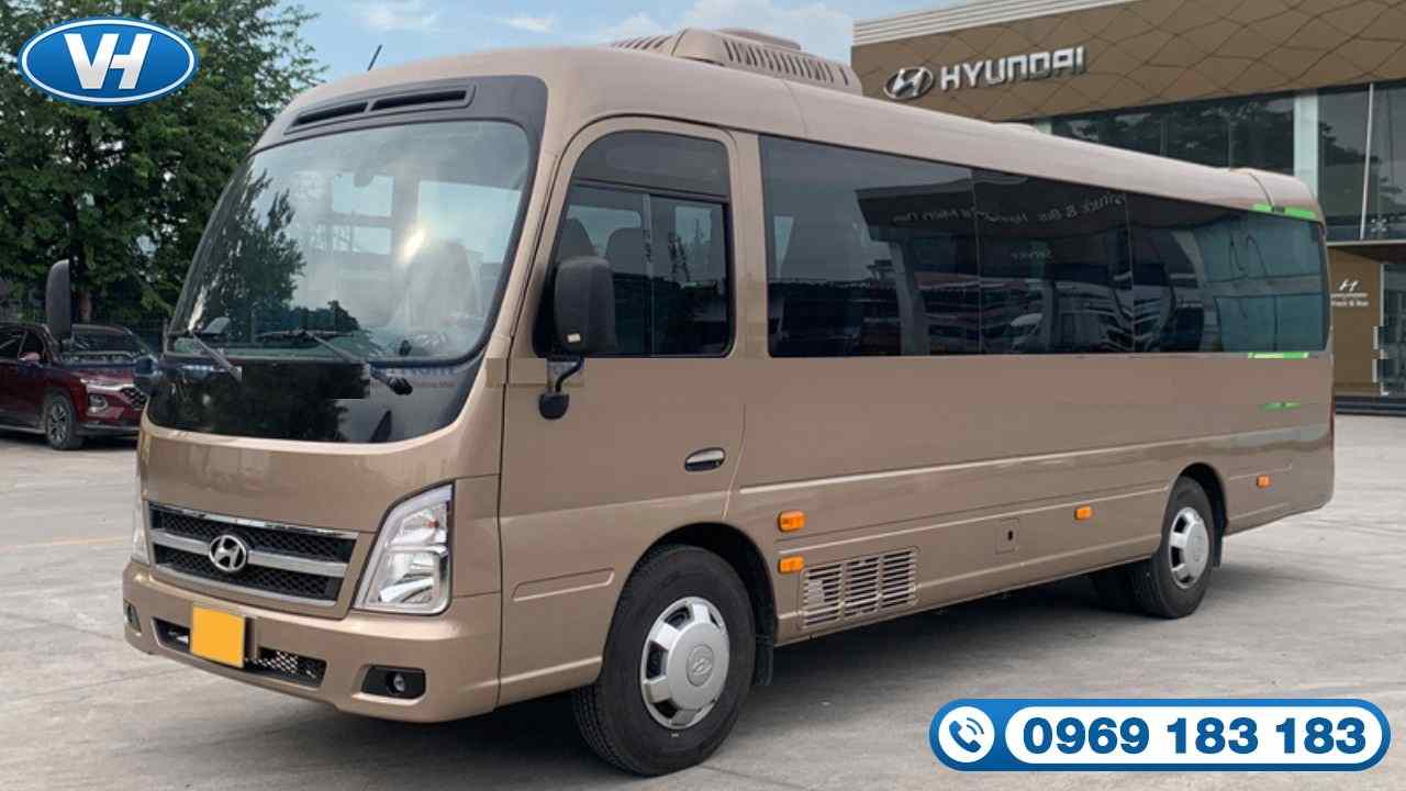 Giá thuê xe 29 chỗ Hyundai County tại Long Biên rẻ nhất