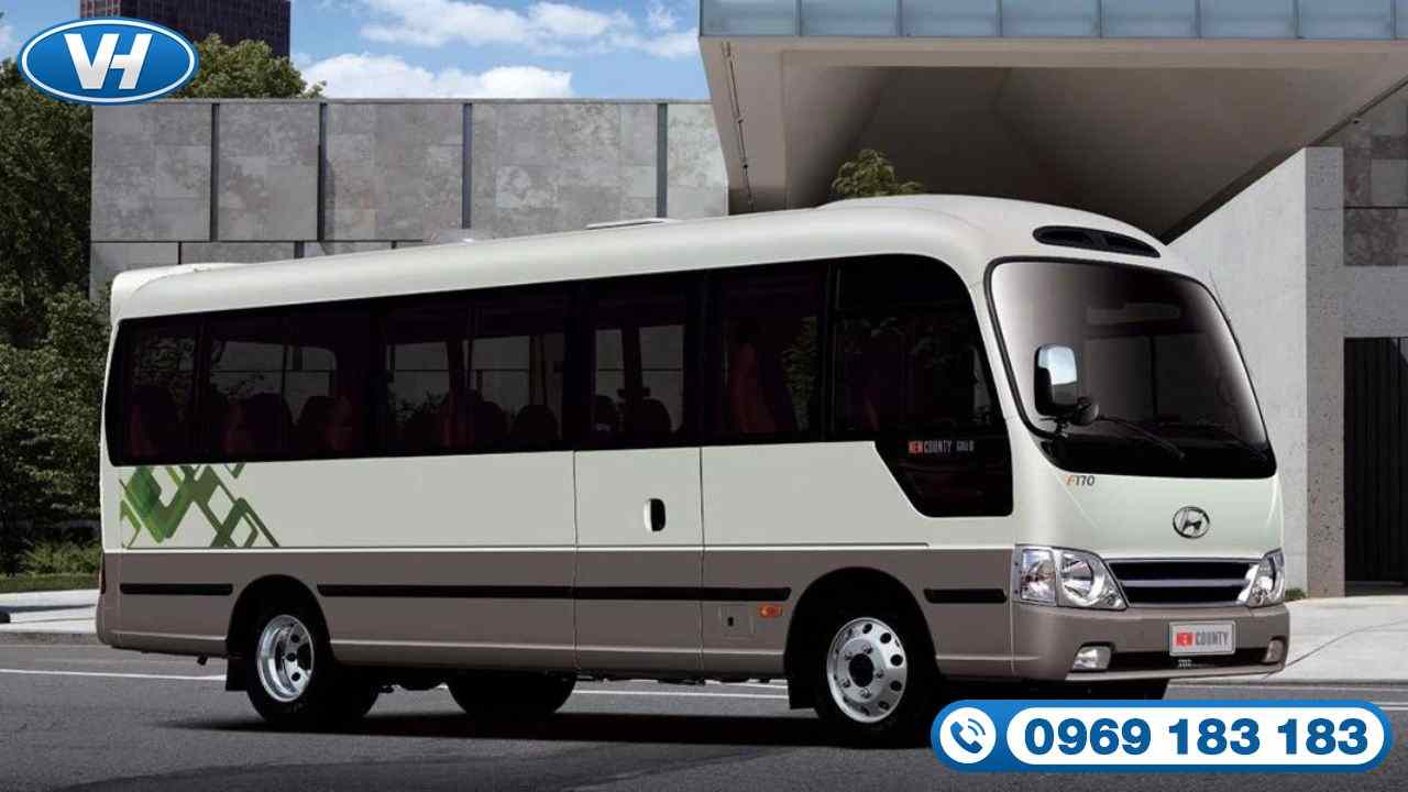 Cho thuê xe 29 chỗ Hyundai County với báo giá ưu đãi