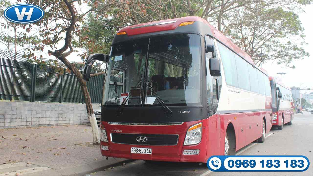Vân Hải cung cấp giá cho thuê xe 45 chỗ tại Hai Bà Trưng ưu đãi Vân Hải cung cấp dịch vụ cho thuê xe 45 chỗ tại Hai Bà Trưng uy tín