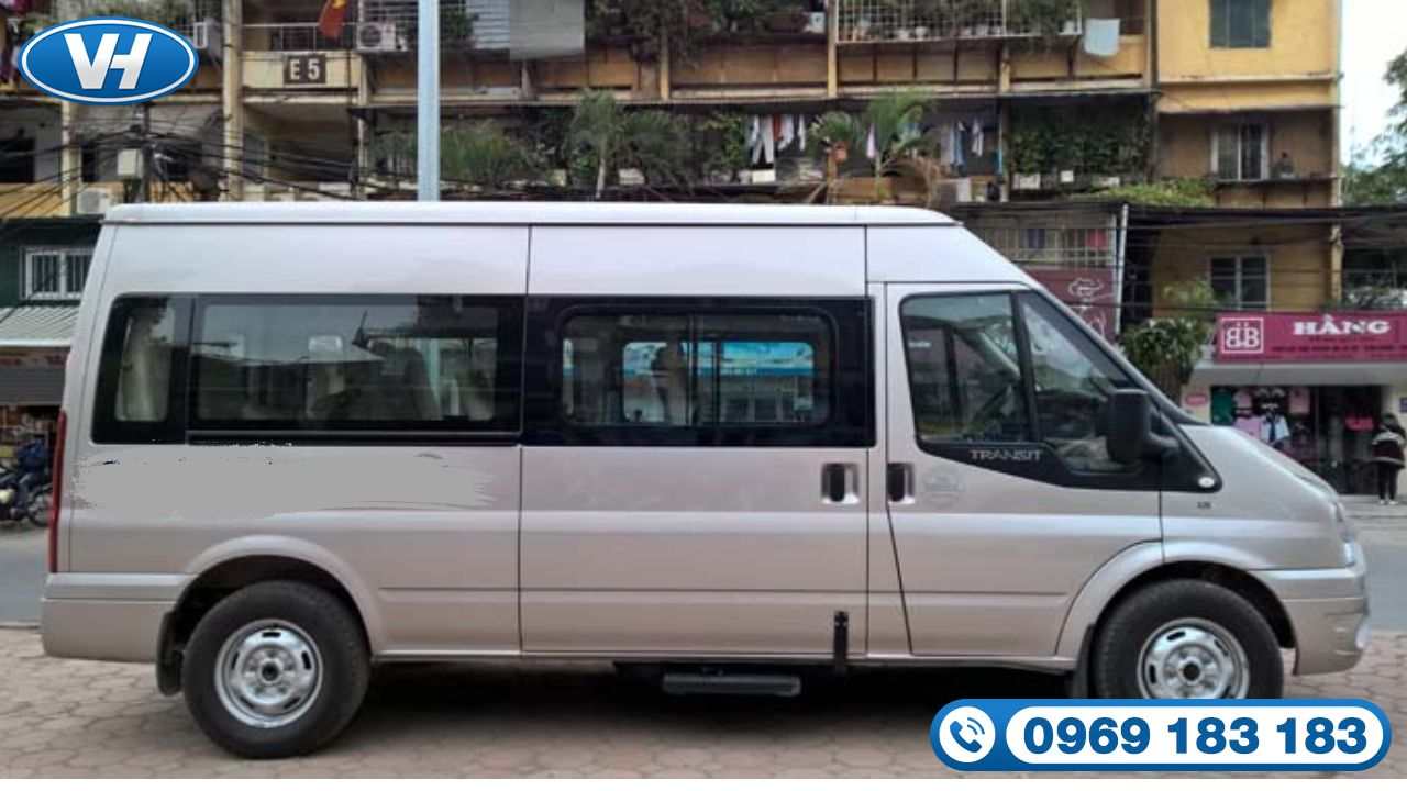 Thuê xe Ford Transit 16 chỗ đi 1 ngày tại Vân Hải giá ưu đãi