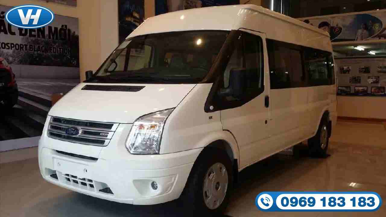 Ford Transit 16 chỗ được trang bị đầy đủ tiện nghi