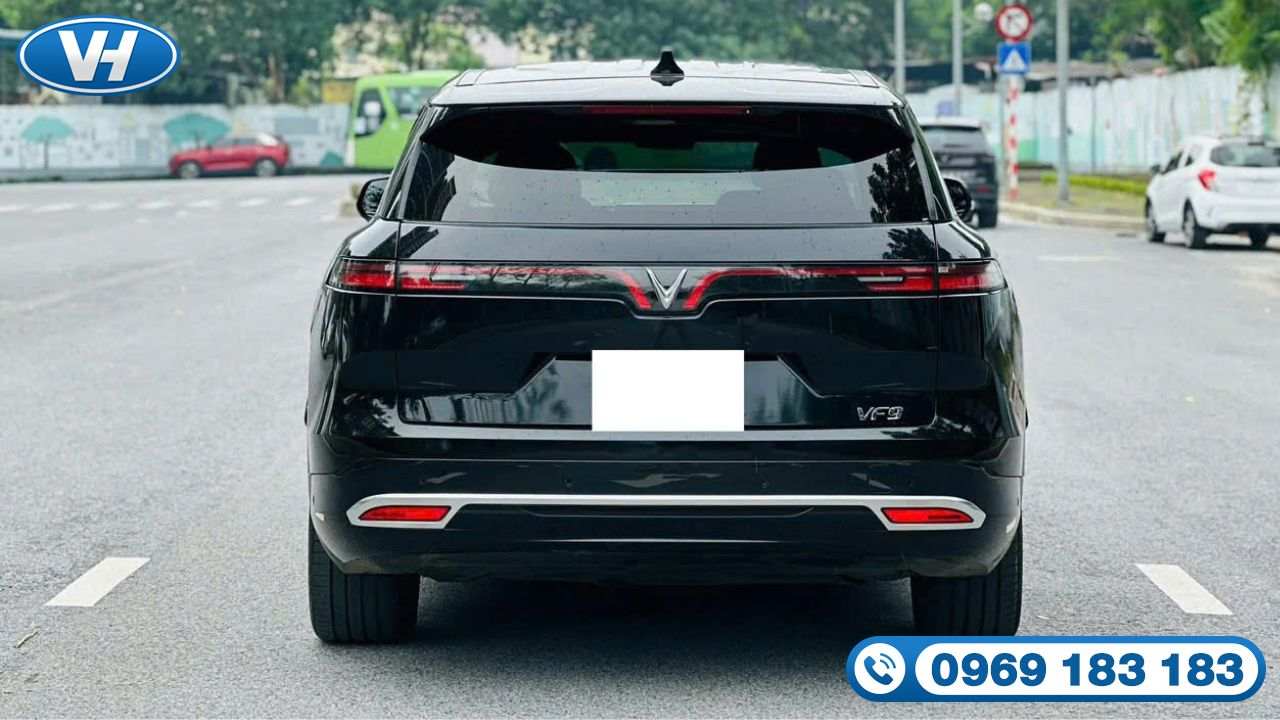 Vân Hải đầu tư những mẫu xe mới đẹp để phục vụ khách hàng