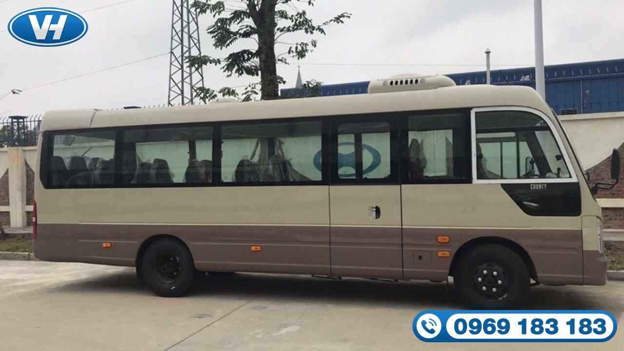 Báo giá thuê xe 29 chỗ đi Hội An cực kỳ cạnh tranh