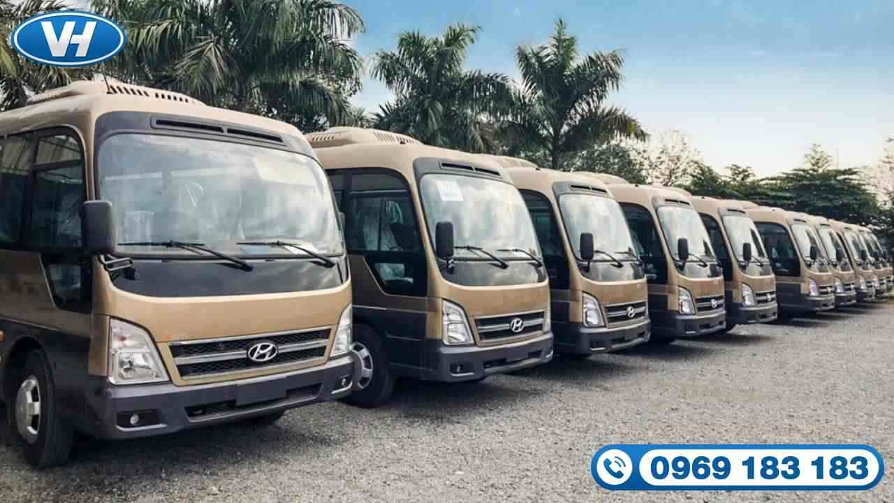 Xe 29 chỗ giúp hành trình đến Pù Luông thoải mái hơn