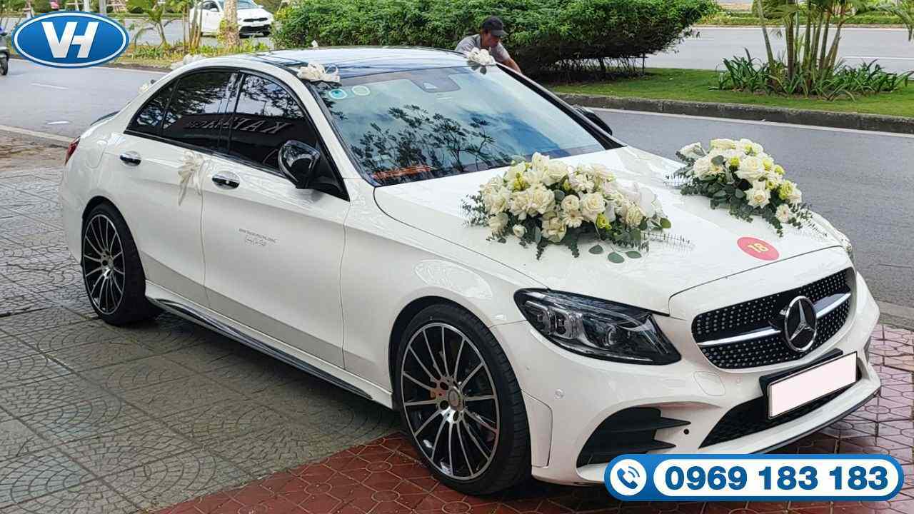 Giá thuê xe cưới trọn gói (trang trí + tài xế) tại Hà Nội