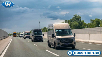 Nên thuê xe 7 chỗ hay 16 chỗ cho chuyến du lịch gia đình 8 - 10 người?