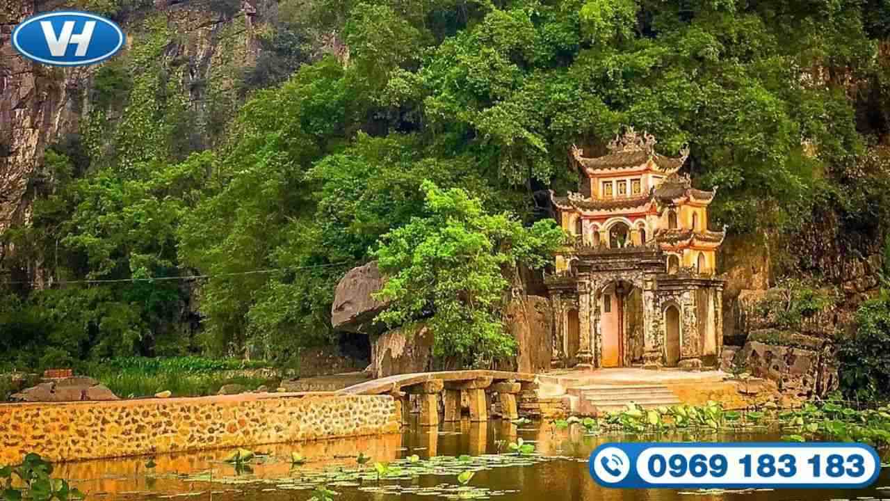 Du xuân đầu năm ở những ngôi chùa nổi tiếng